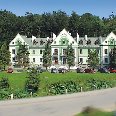Hotel Pod Jodla Iwonicz-Zdrój Exterior foto